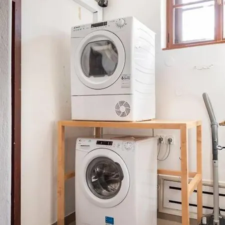 Spacious And Historic With Castle View * Bled