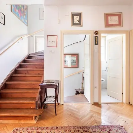 Spacious And Historic With Castle View * Bled