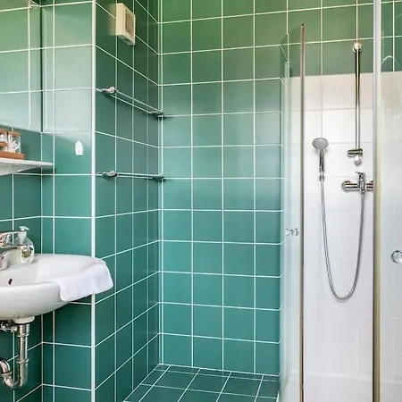 Spacious And Historic With Castle View Villa *