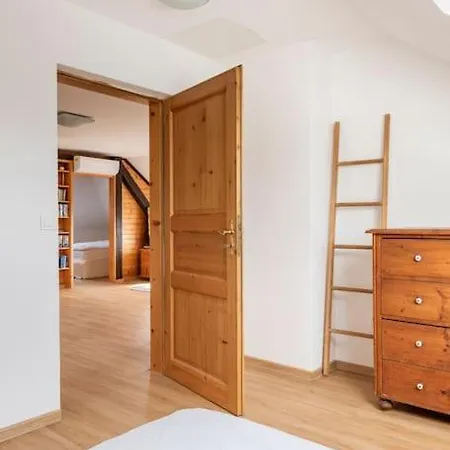 Spacious And Historic With Castle View * Bled