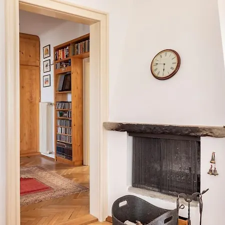 Spacious And Historic With Castle View Bled