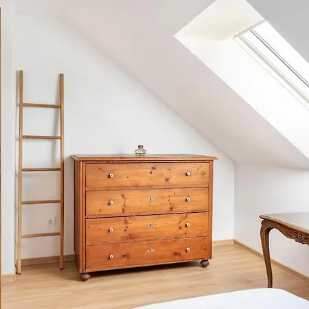 Villa Spacious And Historic With Castle View *