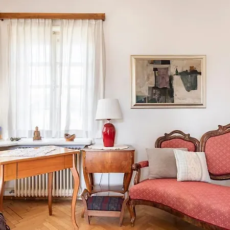 Spacious And Historic With Castle View Villa Bled