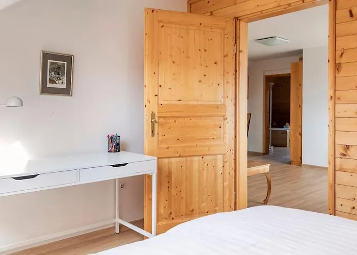 Spacious And Historic With Castle View فيلة