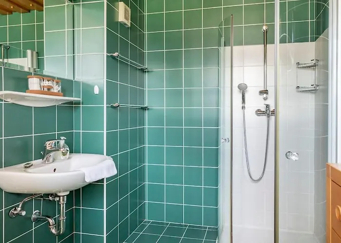 Spacious And Historic With Castle View Βίλα *