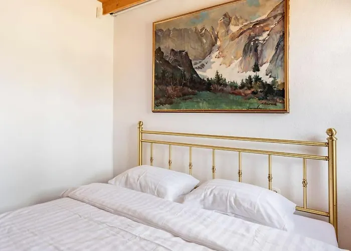 فيلة Spacious And Historic With Castle View