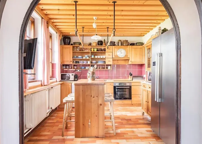 别墅 Spacious And Historic With Castle View 布莱德